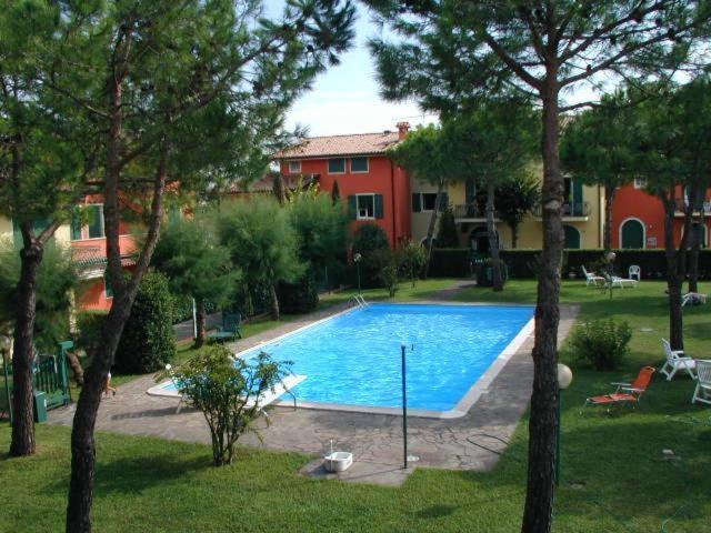 Gardappartamenti Campiello Pool Sirmione Exterior foto